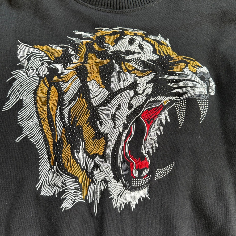 Sean John Mens Black Tiger Embroidered Crewneck Sweatshirt Large Studded Graphic - Picture 4 of 8